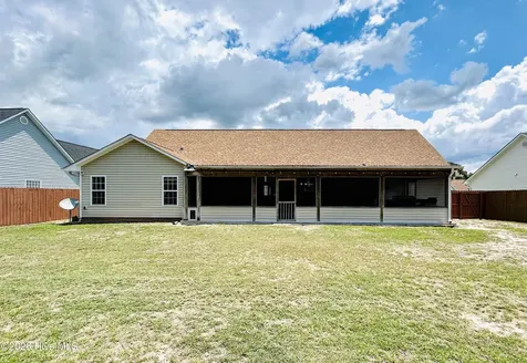 204 Star Gazer Court Richlands NC 28574
