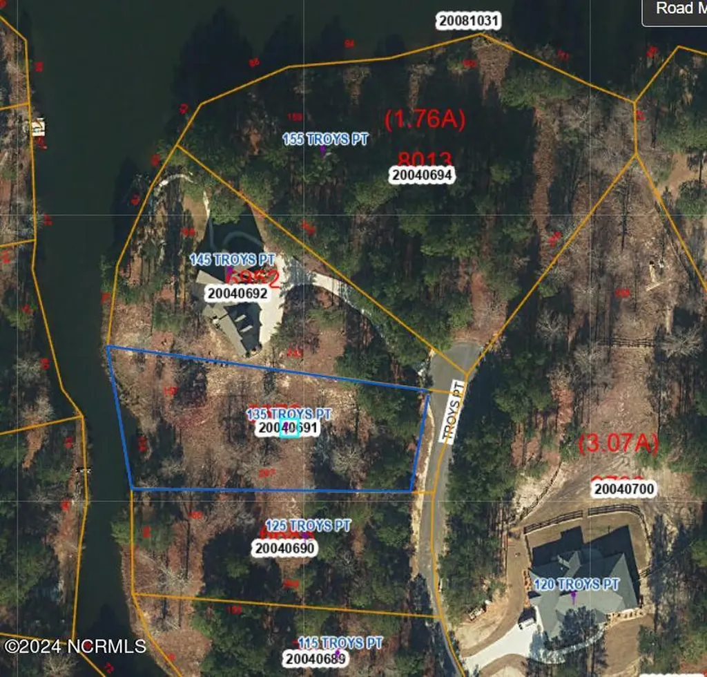135 Troys Point West End NC 27376