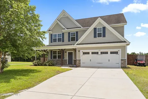 199 River Winding Road Jacksonville NC 28540