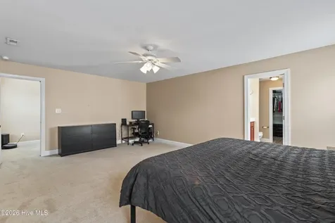 199 River Winding Road Jacksonville NC 28540