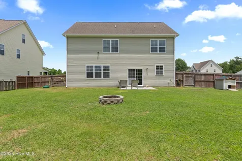 199 River Winding Road Jacksonville NC 28540