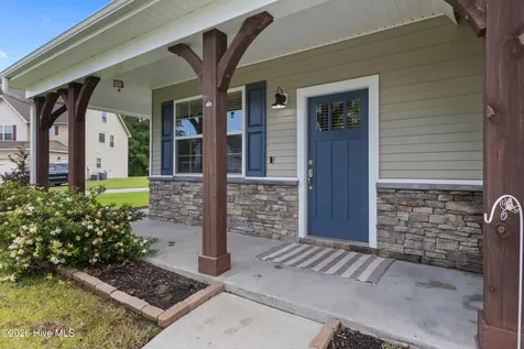 199 River Winding Road Jacksonville NC 28540