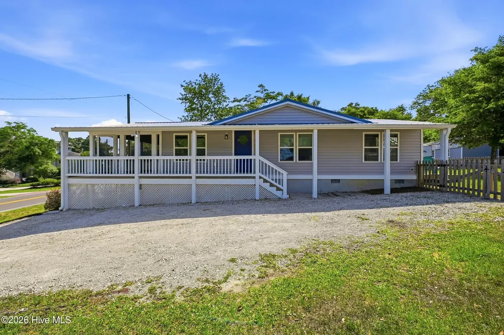 1510 Kings Landing Road Hampstead NC 28443