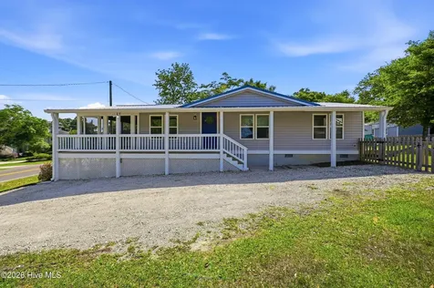 1510 Kings Landing Road Hampstead NC 28443