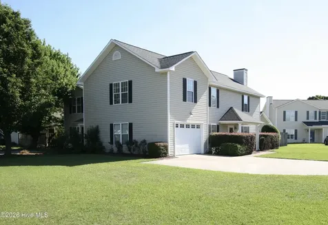 109 Kevin Circle Winterville NC 28590