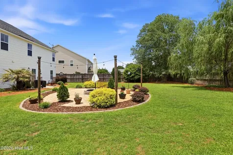 352 St Kitts Way Winnabow NC 28479