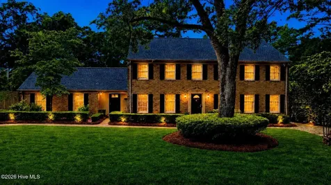 268 Shoreline Drive New Bern NC 28562