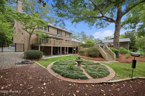 268 Shoreline Drive New Bern NC 28562