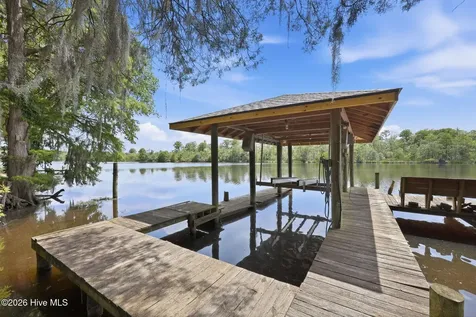268 Shoreline Drive New Bern NC 28562