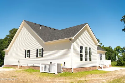 175 Keeter Barn Road South Mills NC 27976