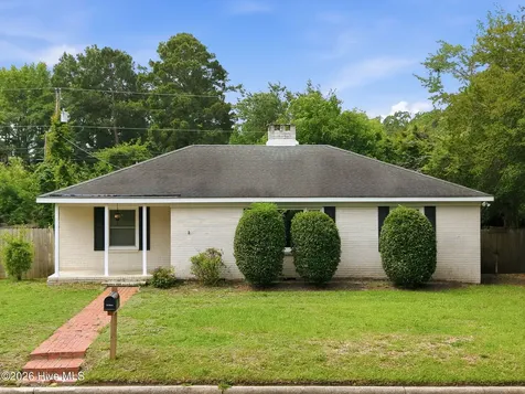 2702 Jackson Drive Greenville NC 27858