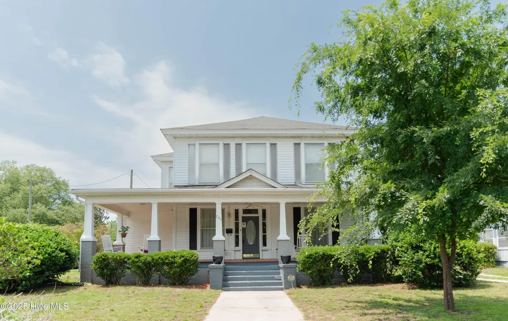 203 Minturn Avenue Hamlet NC 28345