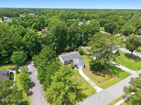 897 Pine Valley Road Jacksonville NC 28546