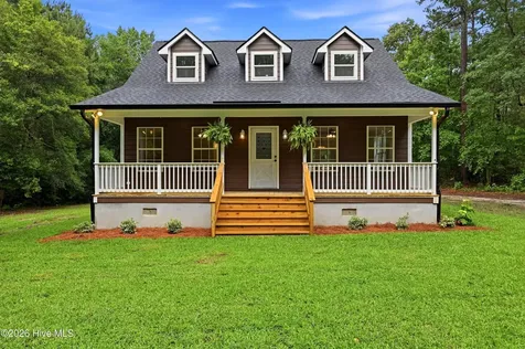 7150 Black Rock Road NE Leland NC 28451