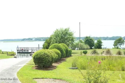 633 Pelican Circle Bolivia NC 28422
