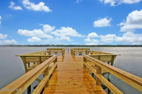 633 Pelican Circle Bolivia NC 28422