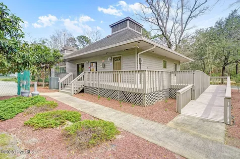 633 Pelican Circle Bolivia NC 28422