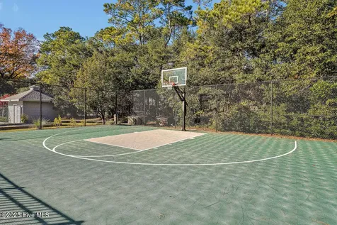 633 Pelican Circle Bolivia NC 28422