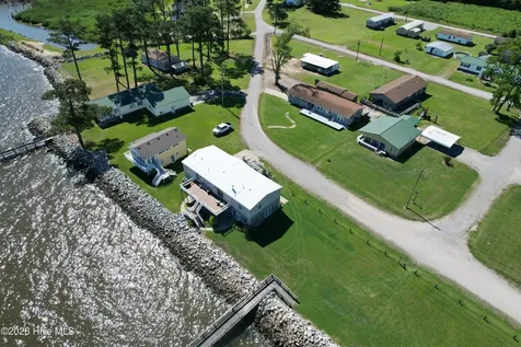 598 Beach Road Columbia NC 27925