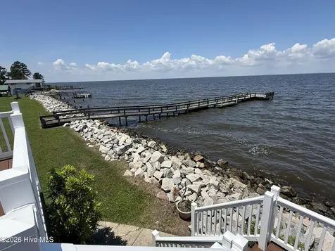 598 Beach Road Columbia NC 27925