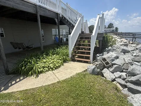 598 Beach Road Columbia NC 27925