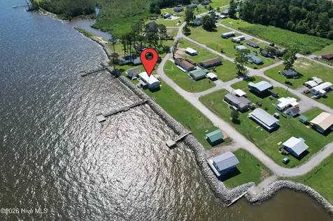 598 Beach Road Columbia NC 27925