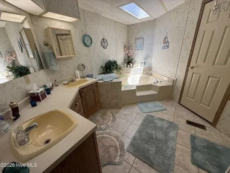 598 Beach Road Columbia NC 27925