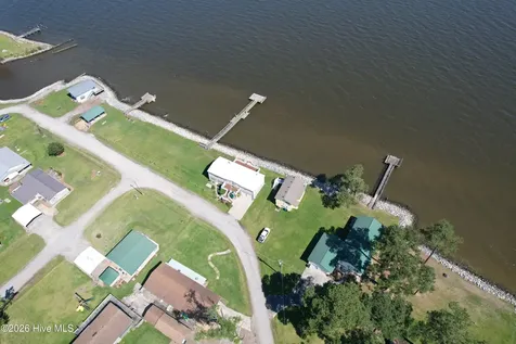 598 Beach Road Columbia NC 27925