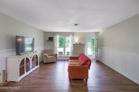 303 Walnut Creek Road Jacksonville NC 28546