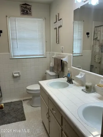 1262 Richardson Road Bladenboro NC 28320