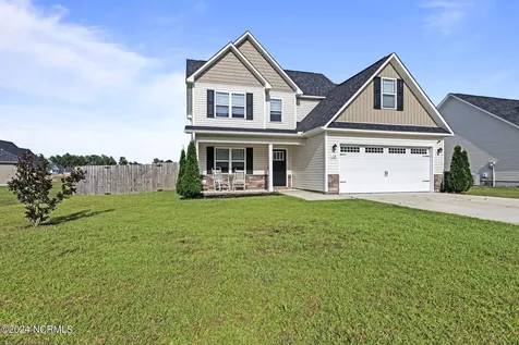 114 Bridgeport Drive Sneads Ferry NC 28460