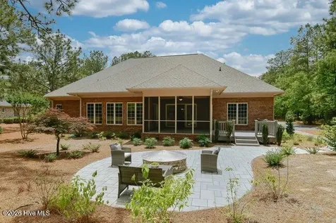 66 Glasgow Drive Pinehurst NC 28374