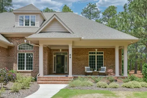 66 Glasgow Drive Pinehurst NC 28374
