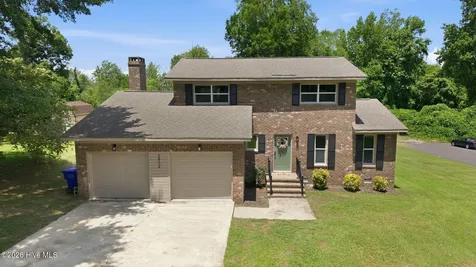 2804 Hodges Road Kinston NC 28504