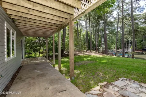121 White Ash Drive Pine Knoll Shores NC 28512