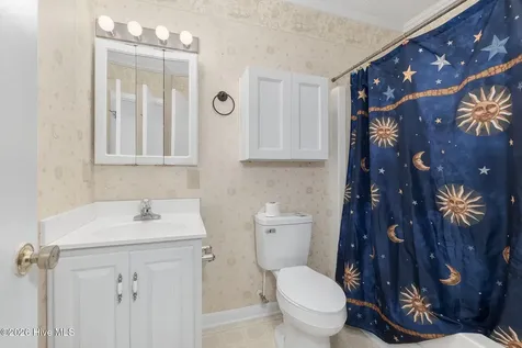121 White Ash Drive Pine Knoll Shores NC 28512