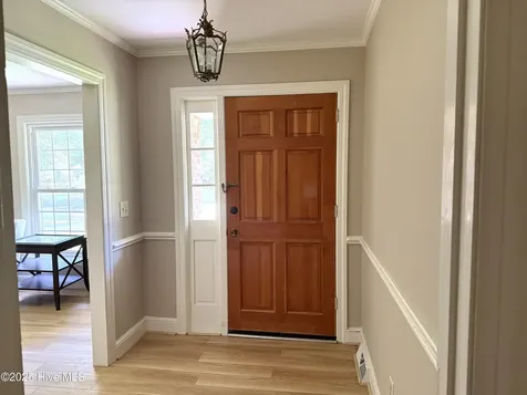 2105 Dallas Drive Kinston NC 28504