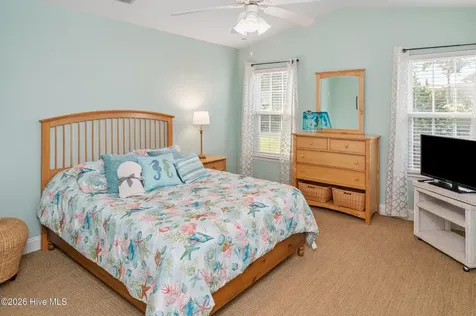 5187 Minnesota Drive SE Southport NC 28461