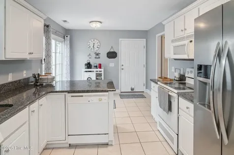 5187 Minnesota Drive SE Southport NC 28461