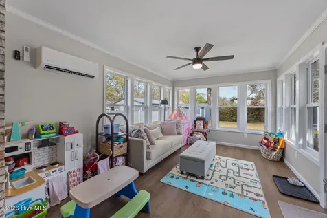 216 Pinewood Drive New Bern NC 28562