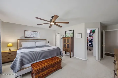 216 Pinewood Drive New Bern NC 28562