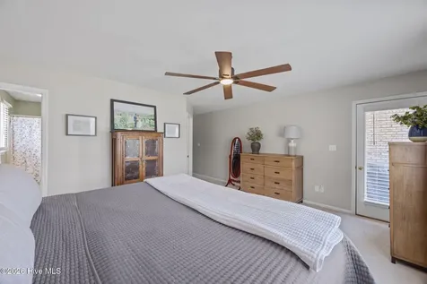 216 Pinewood Drive New Bern NC 28562