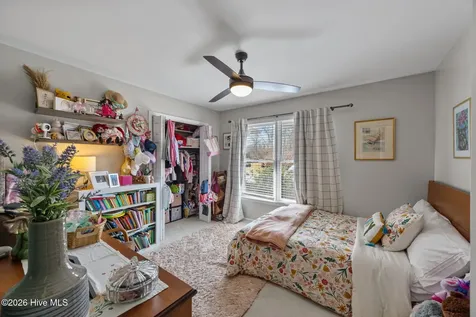 216 Pinewood Drive New Bern NC 28562
