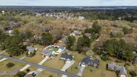 216 Pinewood Drive New Bern NC 28562