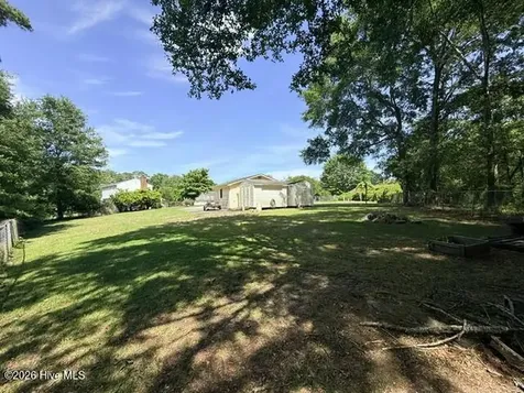 501 Oak Lane Newport NC 28570