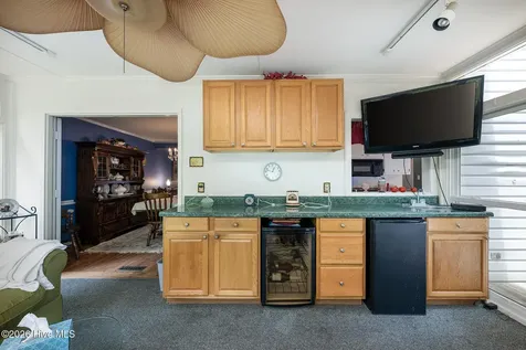 3403 Wedgewood Drive Trent Woods NC 28562
