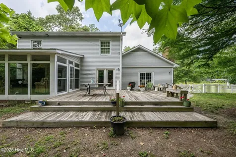 3403 Wedgewood Drive Trent Woods NC 28562