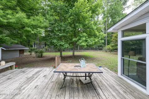 3403 Wedgewood Drive Trent Woods NC 28562