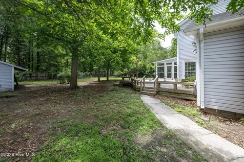 3403 Wedgewood Drive Trent Woods NC 28562