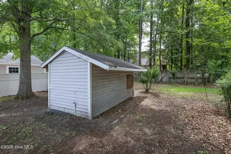 3403 Wedgewood Drive Trent Woods NC 28562